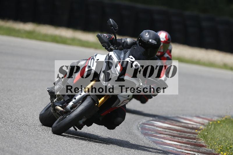 /27 12.06.2025 Ducati Schweiz Trackday Warmup  ADR/gruen-vert/20